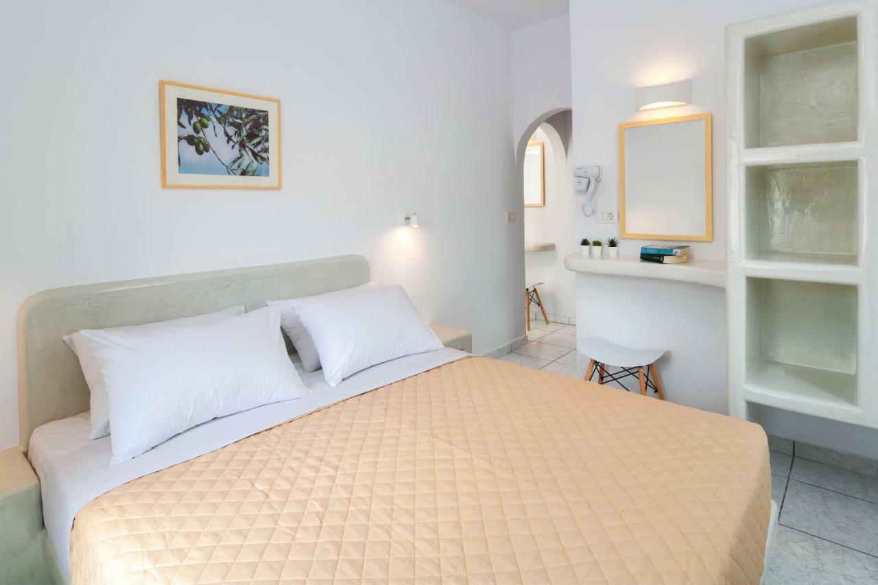 Olive Tree Suites Fira  Bagian luar foto